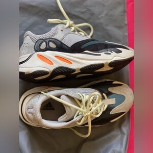 adidas Yeezy Boost 700 'Wave Runner'